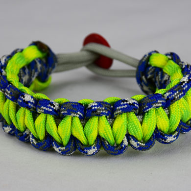 grey blue camouflage and dayglow camouflage paracord bracelet unity band with red button in back