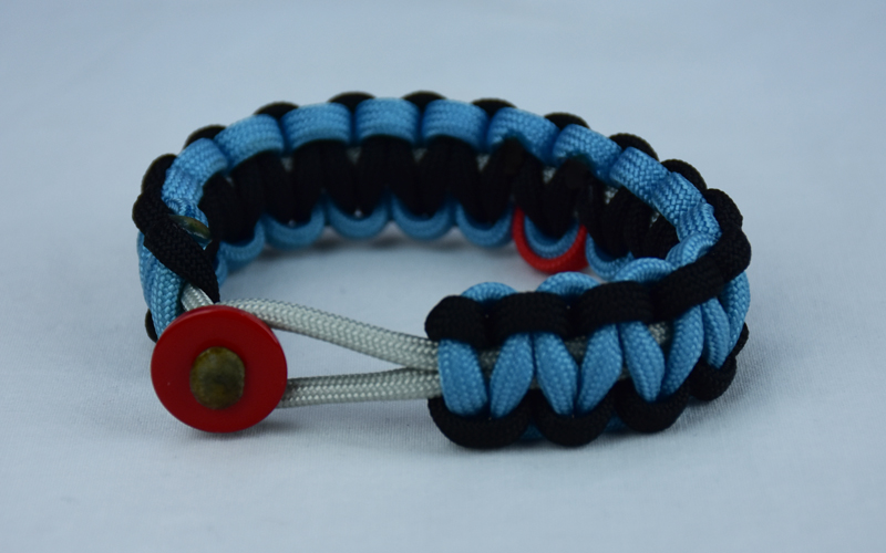 grey black and tarheel blue heart disease support paracord bracelet with red button front and red ribbon